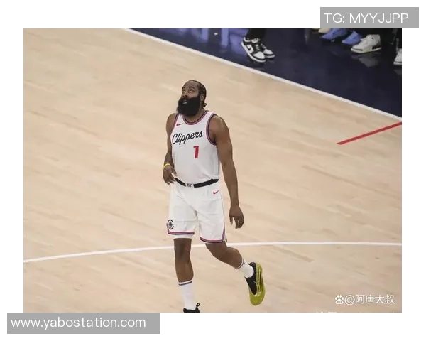 快船本赛季前景堪忧六十场比赛已显无望