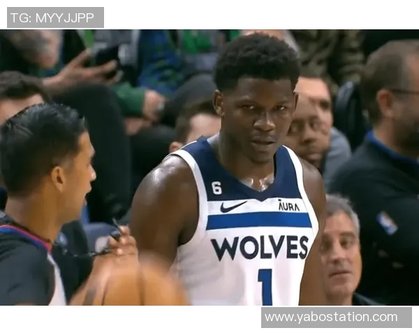 077加盟湖人后首次当选票王华子比赛再度空砍投票惜败文班