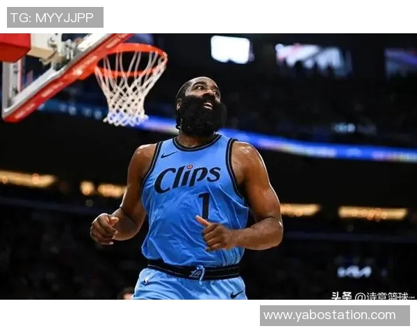 哈登历史得分助攻双双进前15位成NBA唯三传奇球员